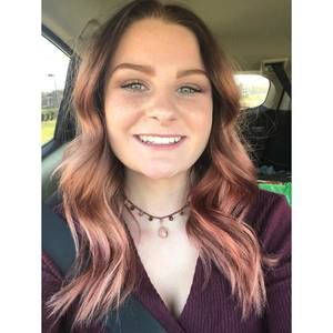 Meet your Posher, Elizabeth